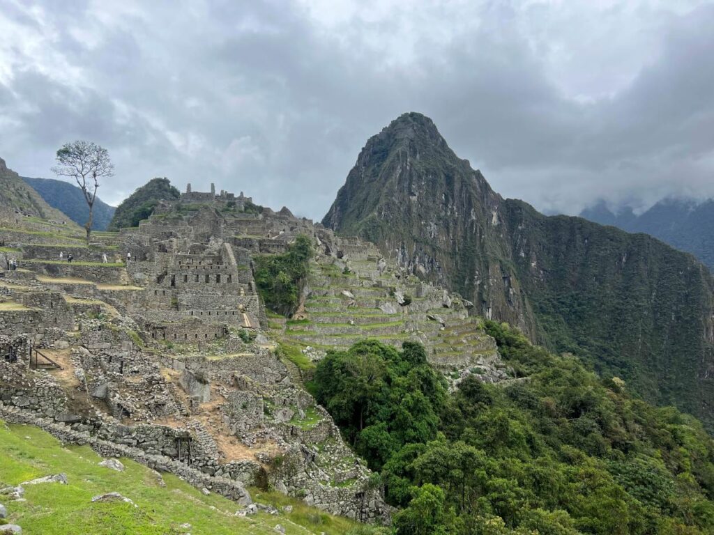 How to Visit Machu Picchu in One Day from Cusco (A Realistic, Worth-It Guide for Tight Schedules)