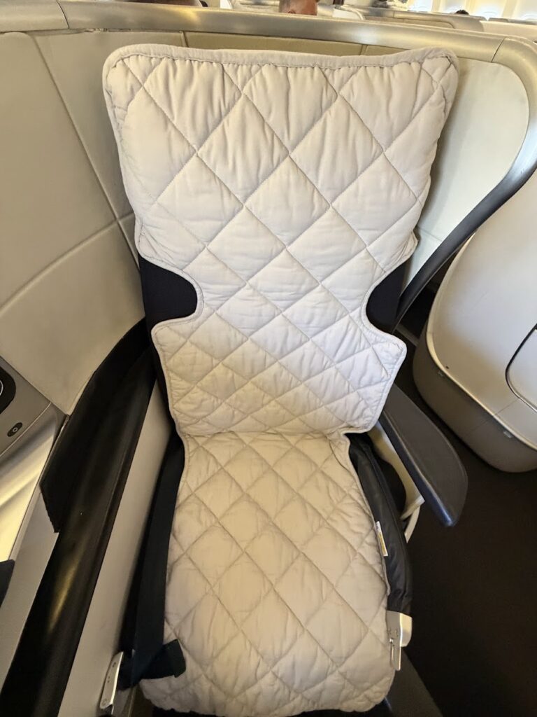 The fully reclining comfortable seating on the Air France business class flight.