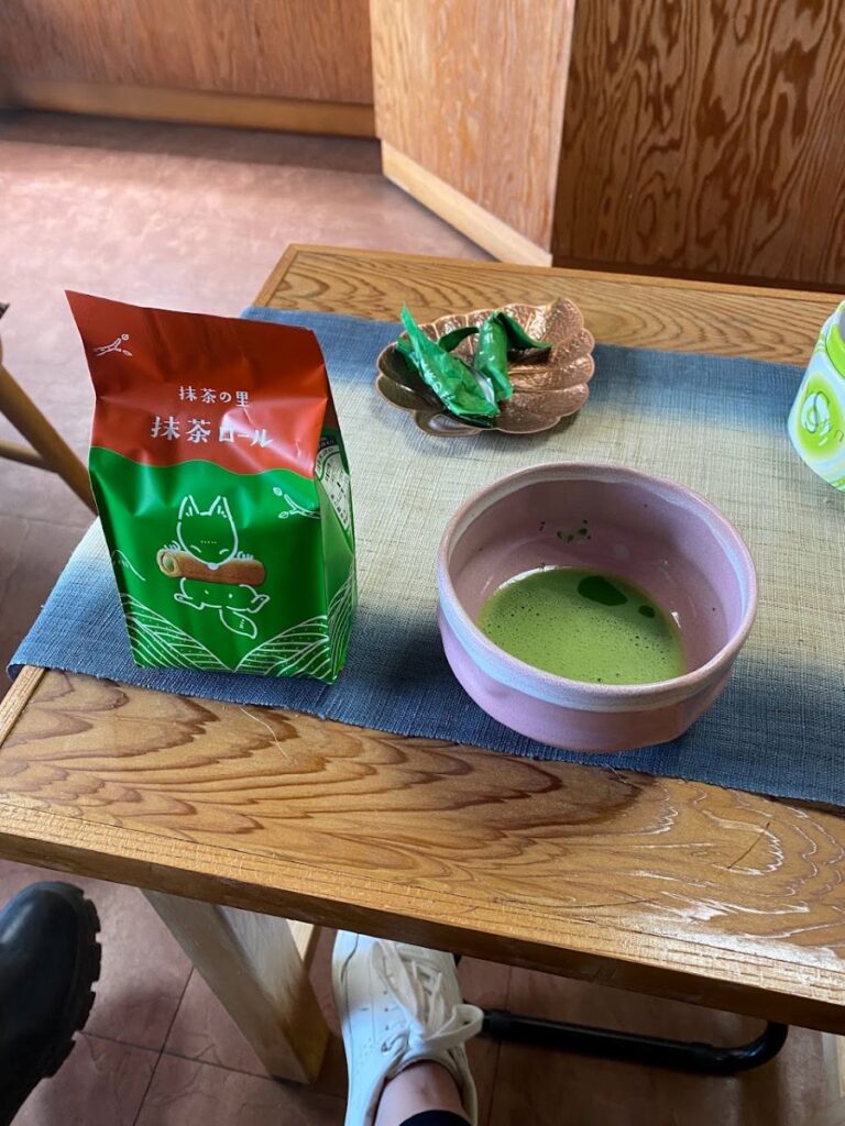 Experience matcha in Kyoto in fall at a traditional tea house, surrounded by seasonal colors, gardens, and peaceful autumn views.