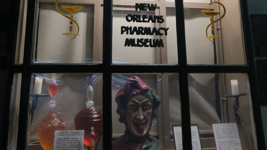 New Orleans Pharmacy Museum on a 2 Day Haunted New Orleans Itinerary, showcasing fascinating historic medical artifacts